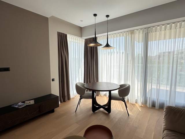 Apartament cu 4 camere de închiriat în One Herăstrău Vista, București