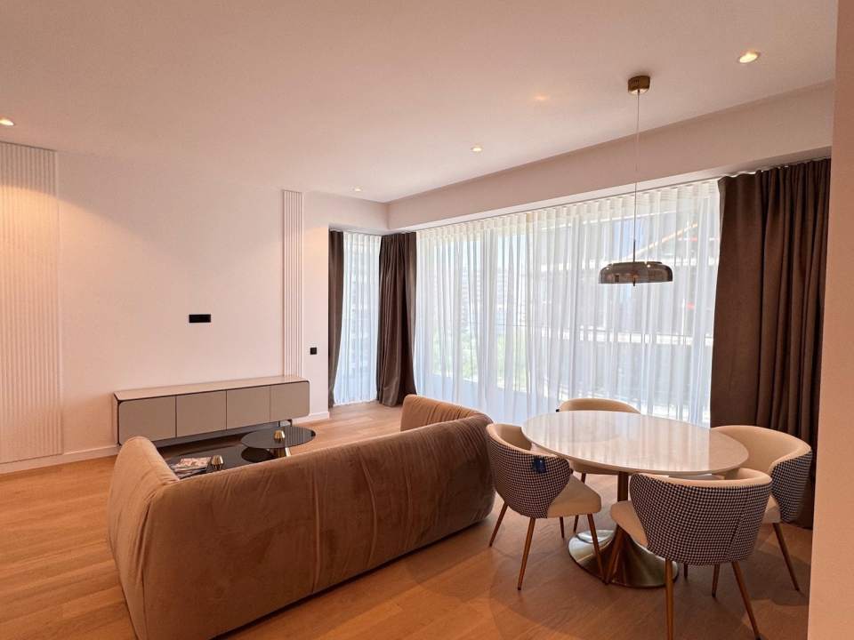 Apartament cu 3 camere de închiriat în One Herăstrău Vista, Herăstrău, Sector 1