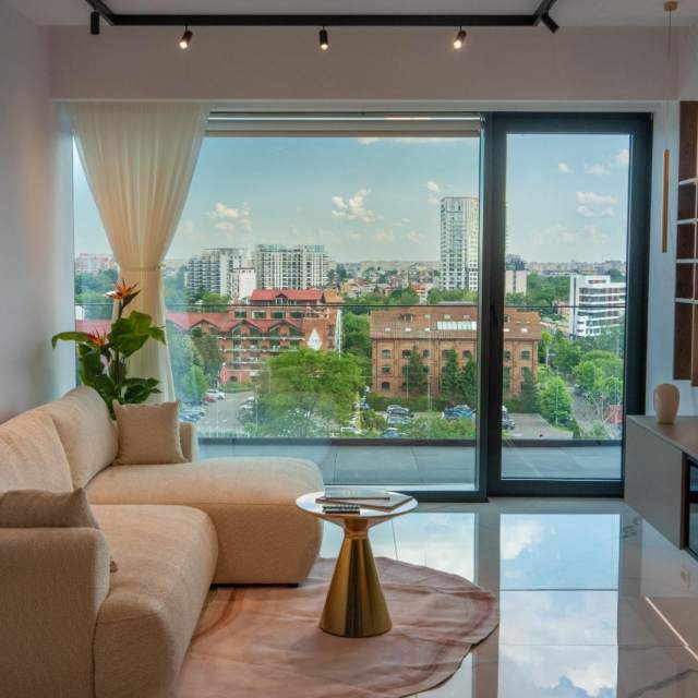 1 Bedroom Apartment For Rent In One Floreasca Towers, București
