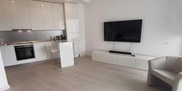 1 Bedroom Apartment For Rent In One Herastrau Park