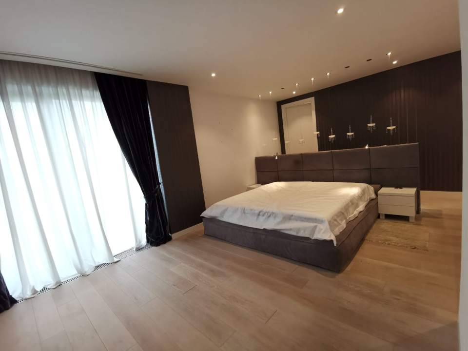 Penthouse cu 5 camere de vânzare în One Floreasca Lake, Floreasca, Sector 1 poza nr. 4