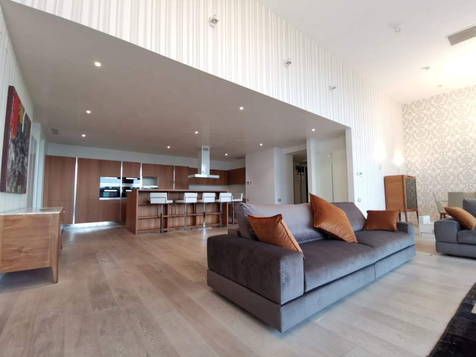 Penthouse cu 5 camere de vânzare în One Floreasca Lake, Floreasca, Sector 1 poza nr. 2