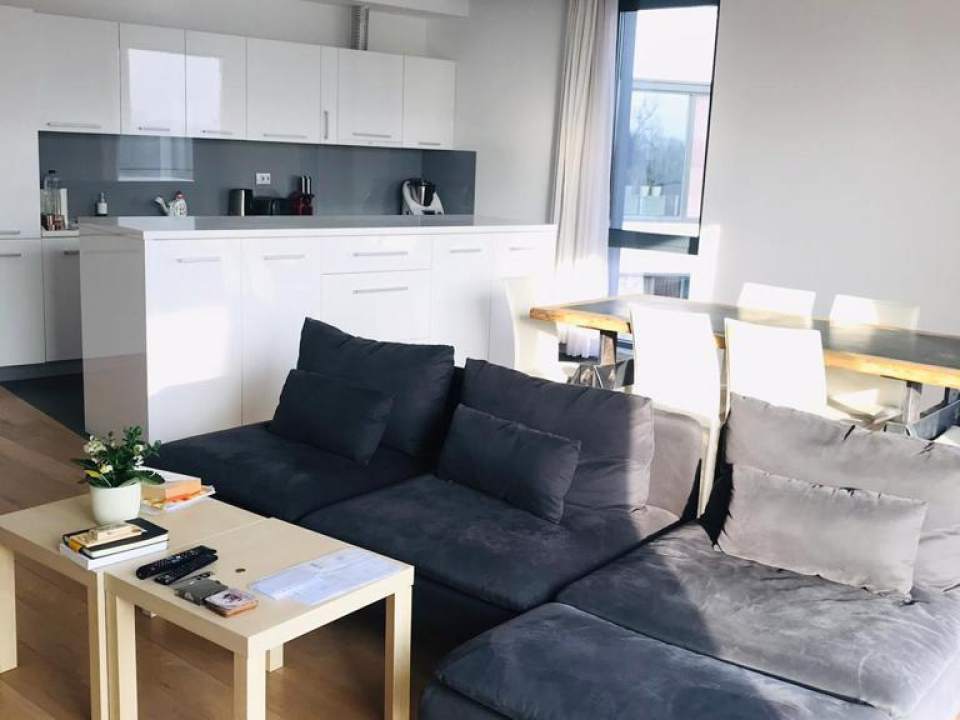 Apartament cu 5 camere de vânzare în One Floreasca Lake, Floreasca, Sector 1 poza nr. 2