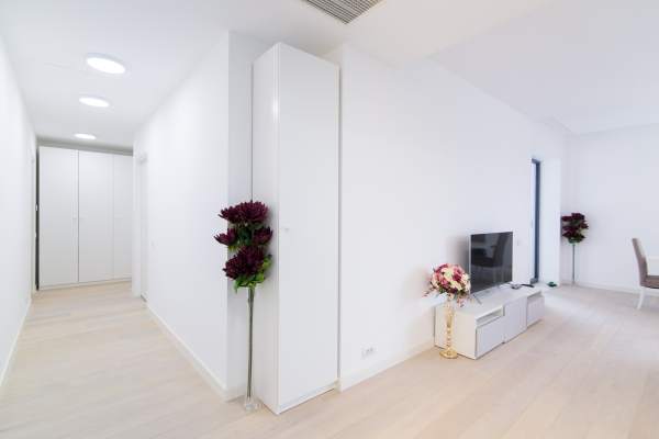 2 Bedroom Apartment For Rent In One Herăstrău Park
