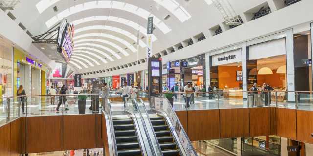 La shopping în cele mai mari mall-uri din lume