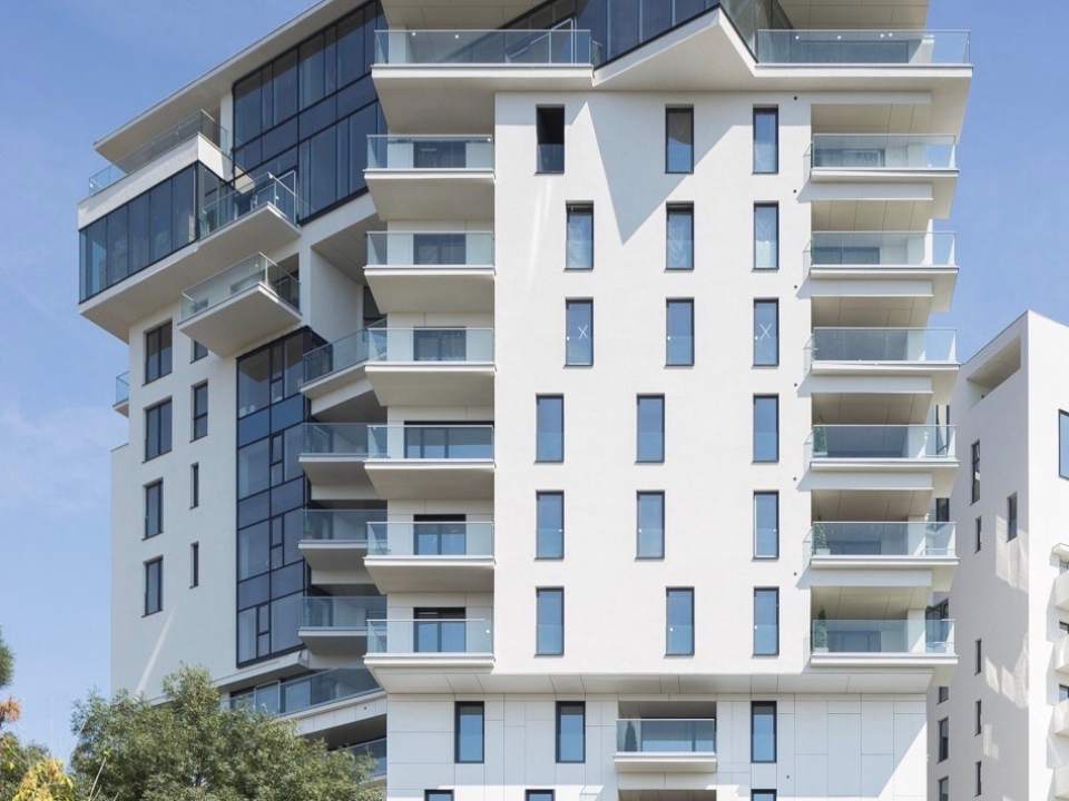 125 sqm Commercial Space For Sale In One Herăstrău Towers, Herăstrău, Sector 1 photo no. 2