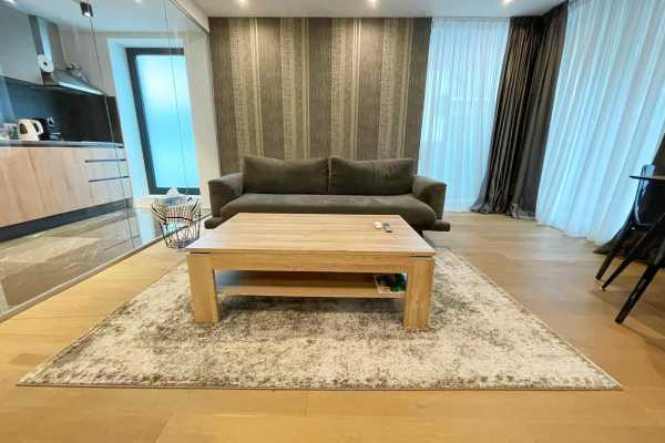 Apartament cu 3 camere de vânzare în One Charles De Gaulle