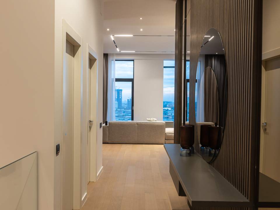 Penthouse cu 4 camere de vânzare în One Herăstrău Towers, Herăstrău, Sector 1 poza nr. 1