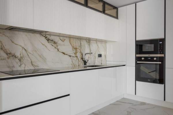 Apartament cu 4 camere de închiriat în One Herăstrău Towers