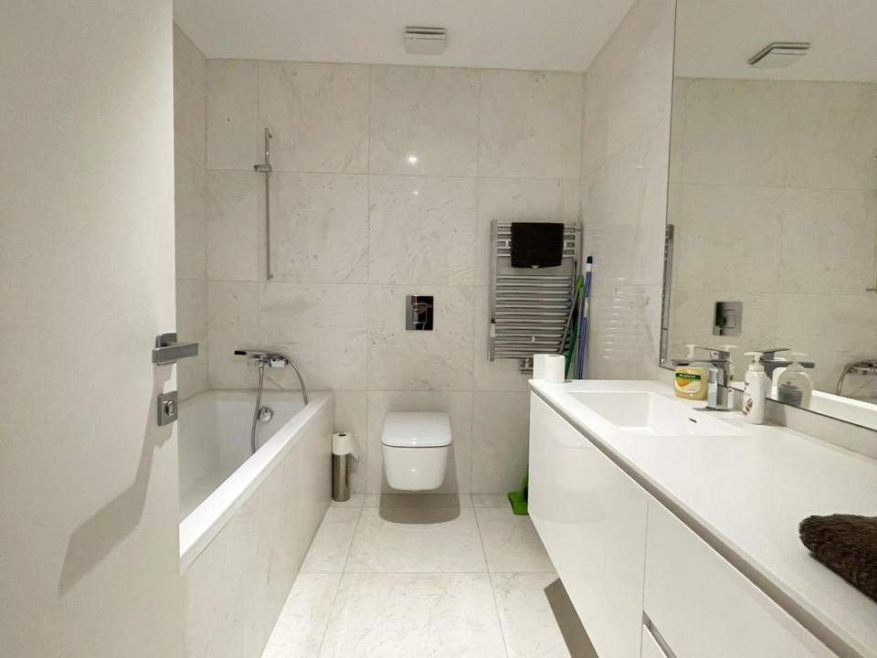 2 Bedroom Apartment For Rent In One Charles De Gaulle, Primăverii, Sector 1 photo no. 1