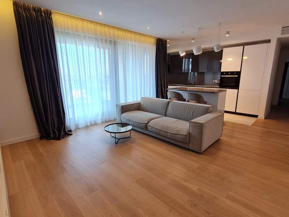 Apartament cu 4 camere de vânzare în One Herăstrău Plaza, Herăstrău, Sector 1 poza nr. 5