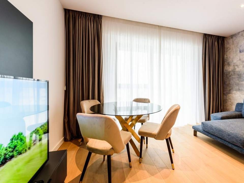 3 Bedroom Apartment For Rent In One Herăstrău Towers, Herăstrău, Sector 1 photo no. 4