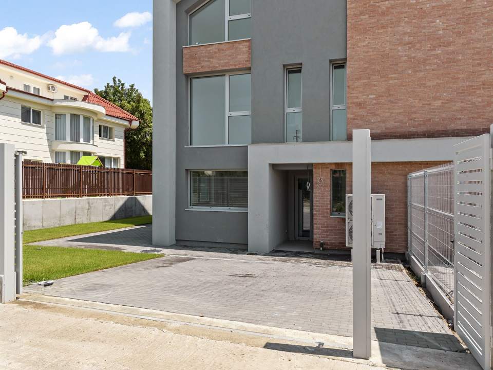 Vila duplex în Pipera, cu 6 camere poza nr. 5