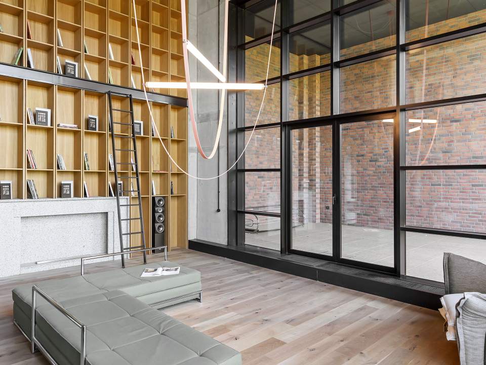 Loft modern cu 4 camere, în Brick Lofts poza nr. 6