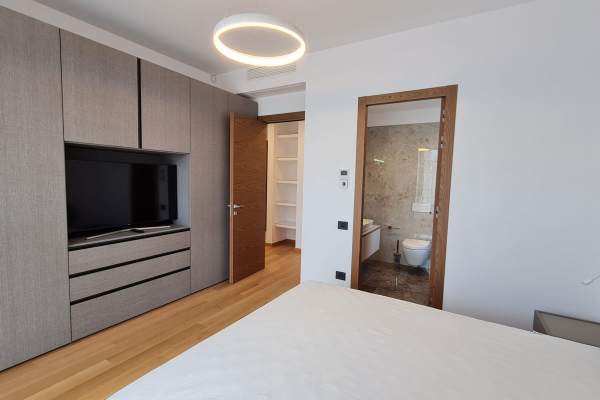 2 Bedroom Penthouse For Rent In Primăverii