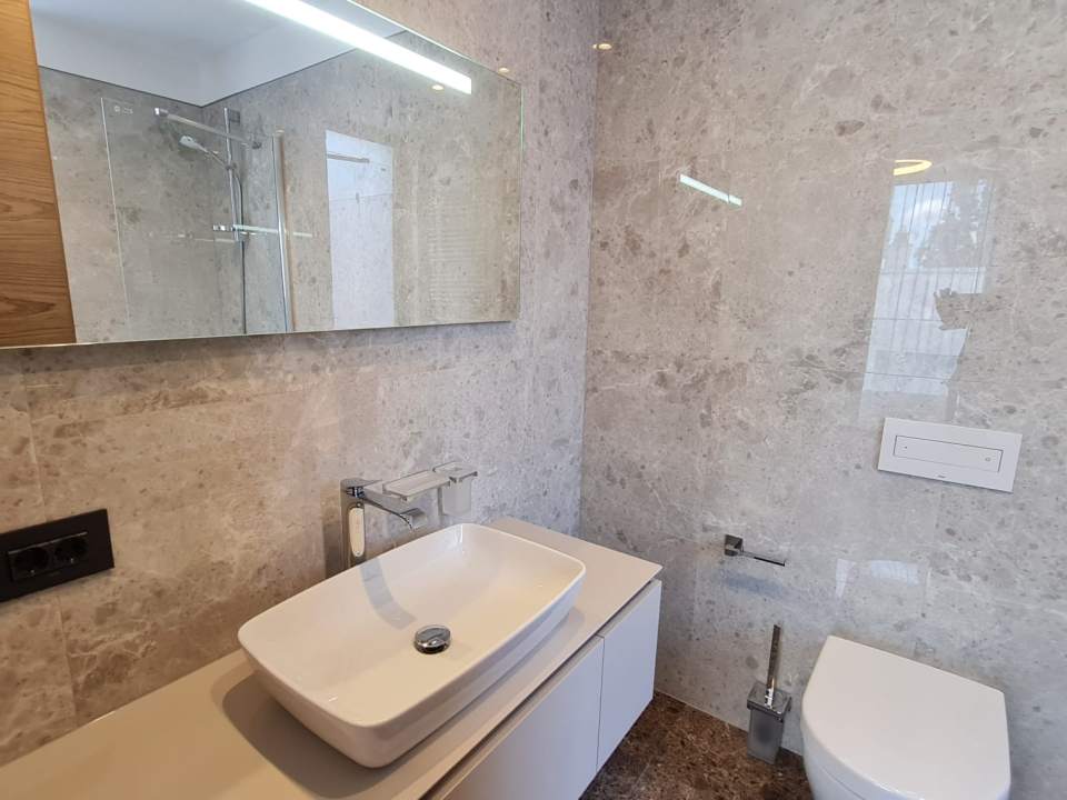 Penthouse cu 3 camere de închiriat în Primăverii poza nr. 3