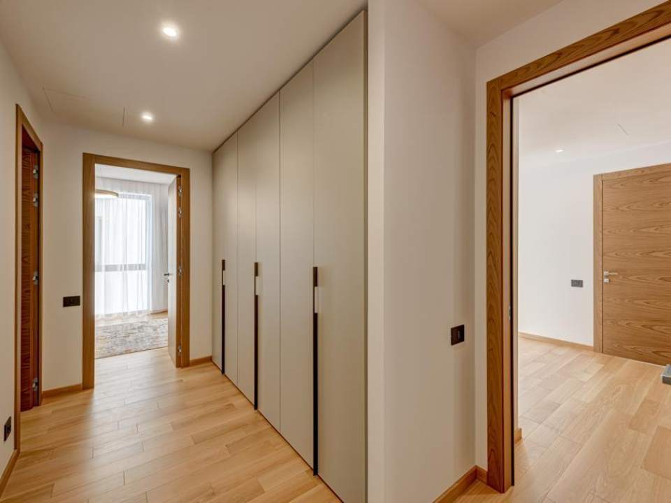 3 Bedroom Apartment For Rent In Primăverii photo no. 12