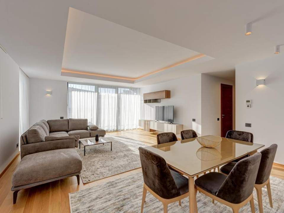 3 Bedroom Apartment For Rent In Primăverii photo no. 3