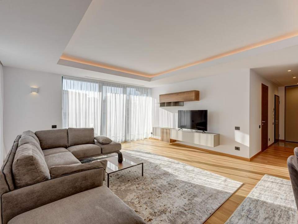 3 Bedroom Apartment For Rent In Primăverii photo no. 4