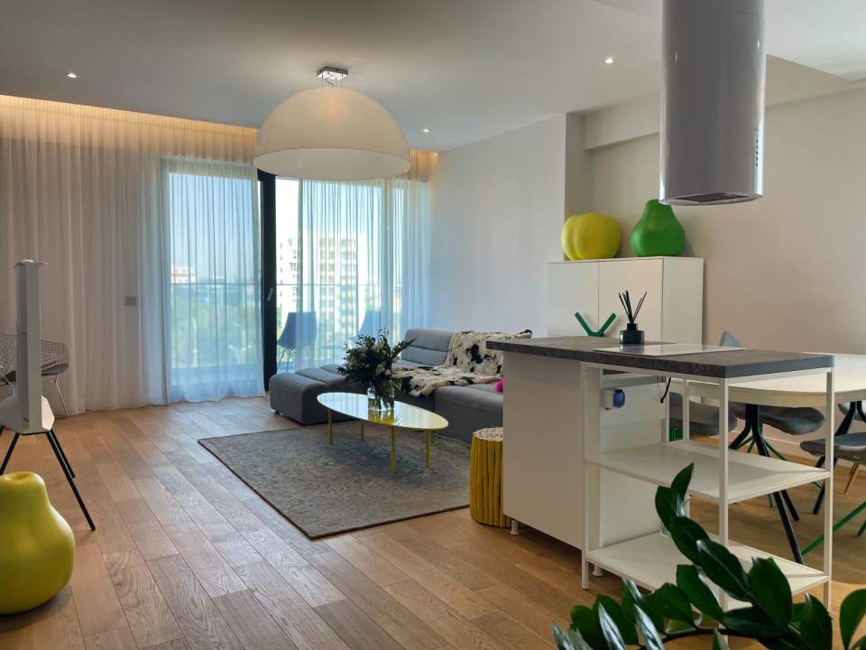 Apartament cu 3 camere de închiriat în One Herăstrău Towers, Herăstrău, Sector 1 poza nr. 1