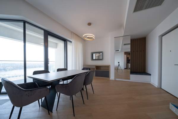 Apartament cu 4 camere de închiriat în One Herăstrău Park