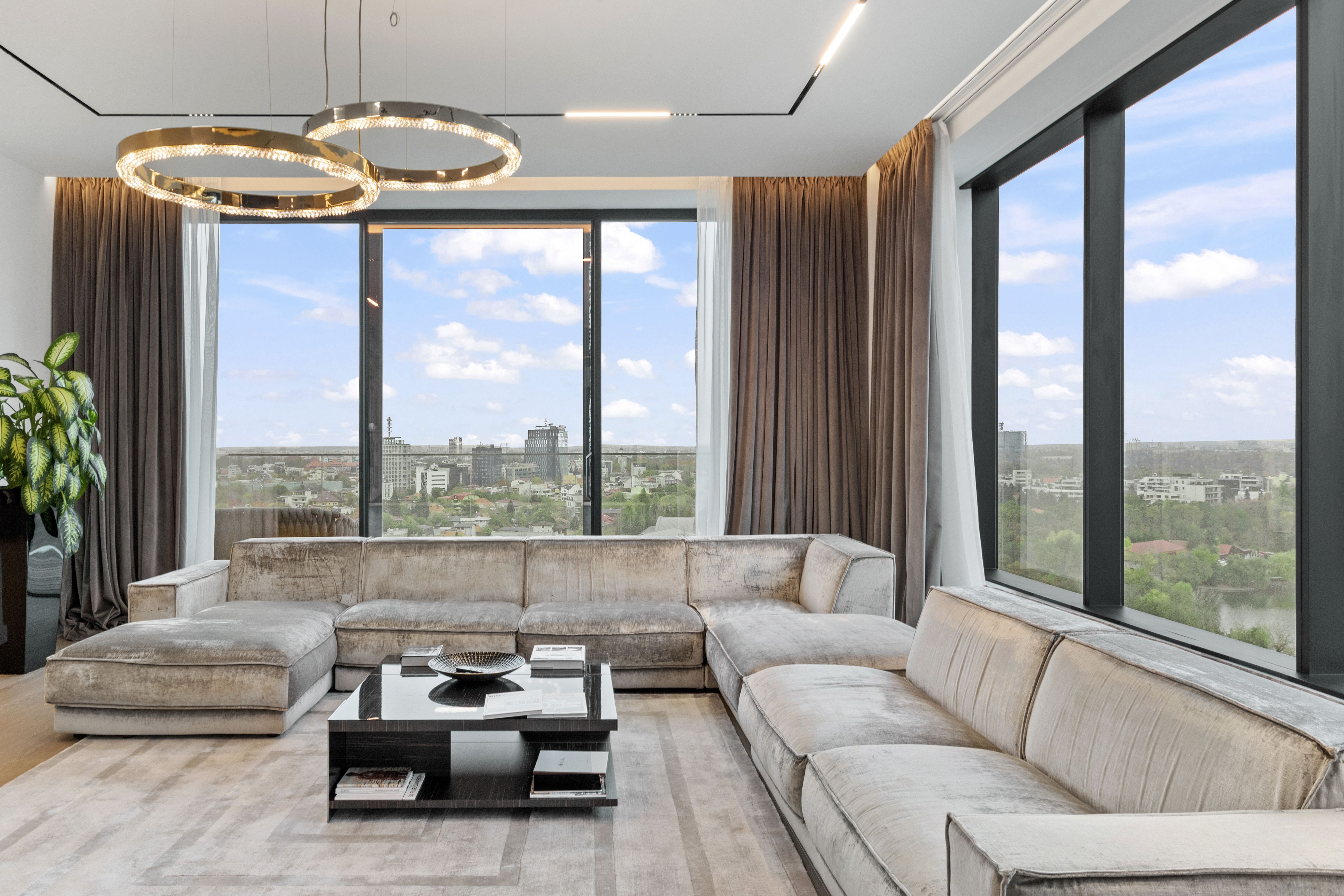 Penthouse cu 6 camere de vânzare în One Mircea Eliade, Floreasca
