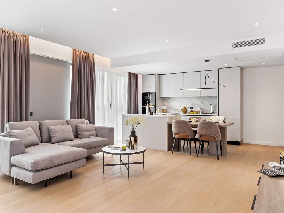 Apartament cu 3 camere de închiriat în One Herăstrău Towers, Herăstrău, Sector 1 poza nr. 1