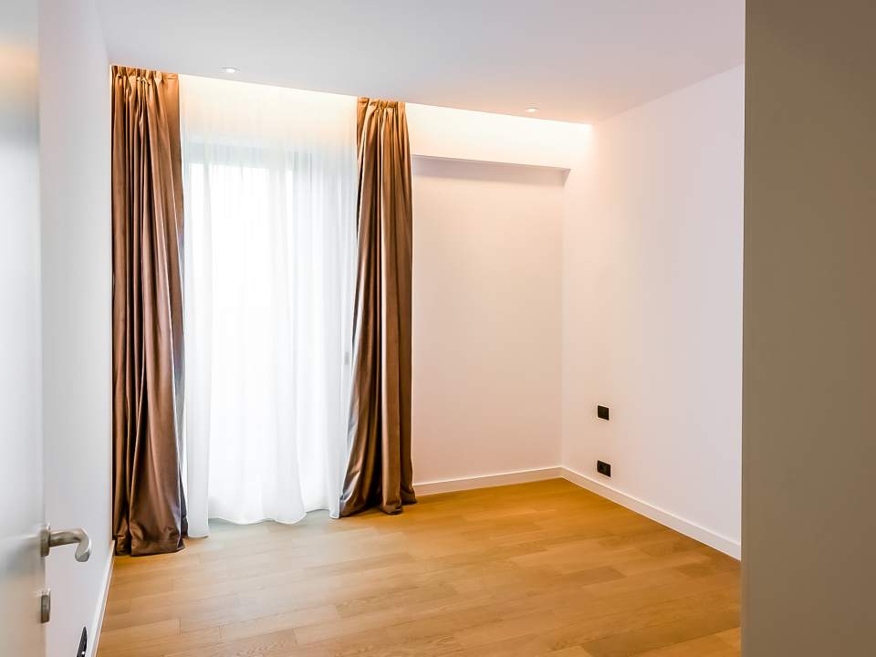 Apartament cu 3 camere de închiriat în One Herăstrău Towers, Herăstrău, Sector 1 poza nr. 15