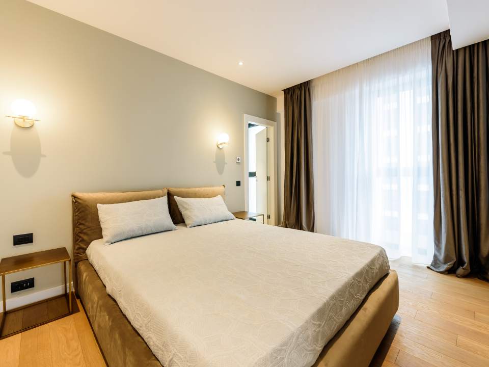 Apartament cu 3 camere de închiriat în One Herăstrău Towers, Herăstrău, Sector 1 poza nr. 4