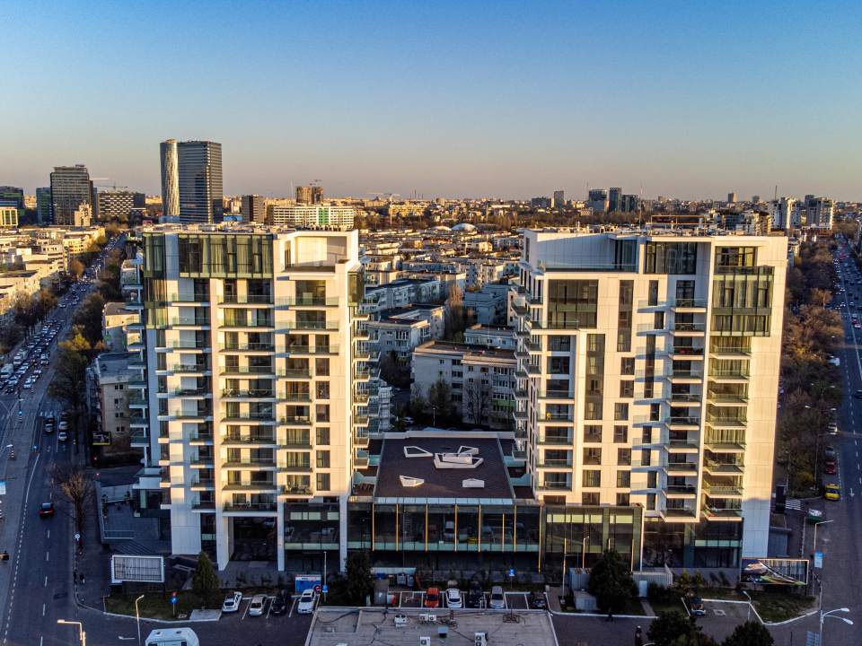 125 sqm Commercial Space For Rent In One Herăstrău Towers, Herăstrău, Sector 1 photo no. 1