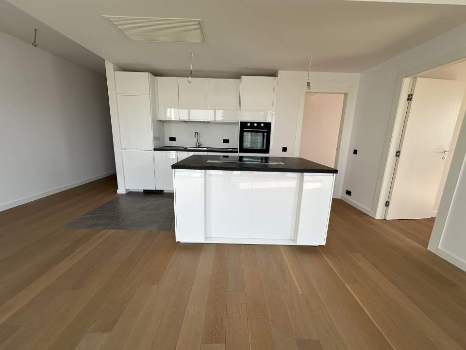 Apartament cu 3 camere de vânzare în One Herăstrău Towers, Herăstrău, Sector 1 poza nr. 3