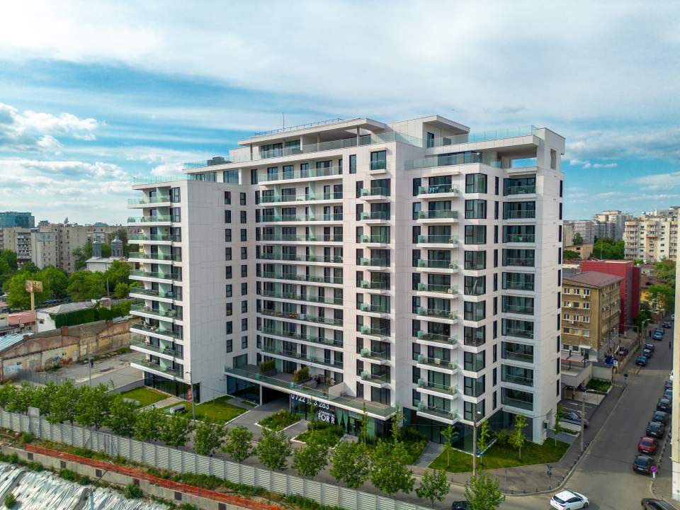 One Timpuri Noi poza nr. 4