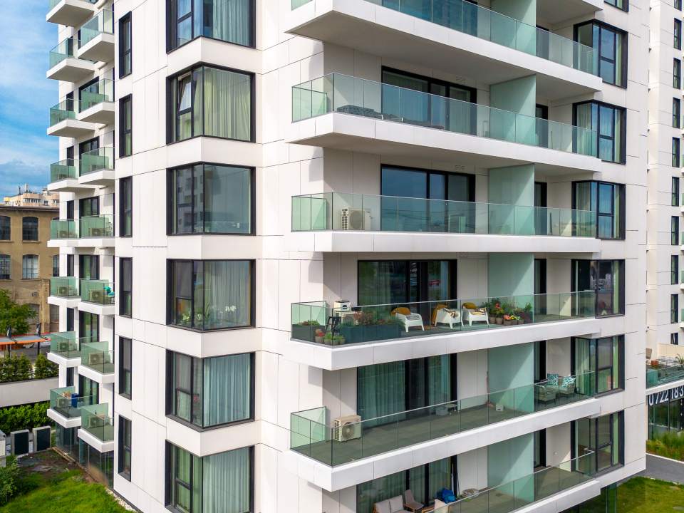 One Timpuri Noi poza nr. 5