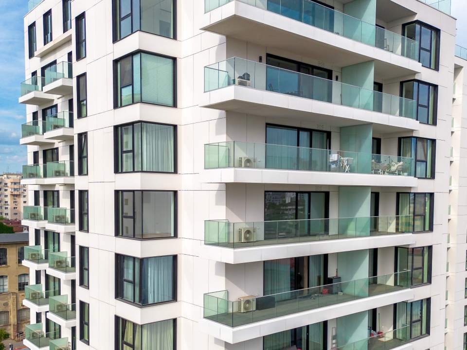 One Timpuri Noi poza nr. 6