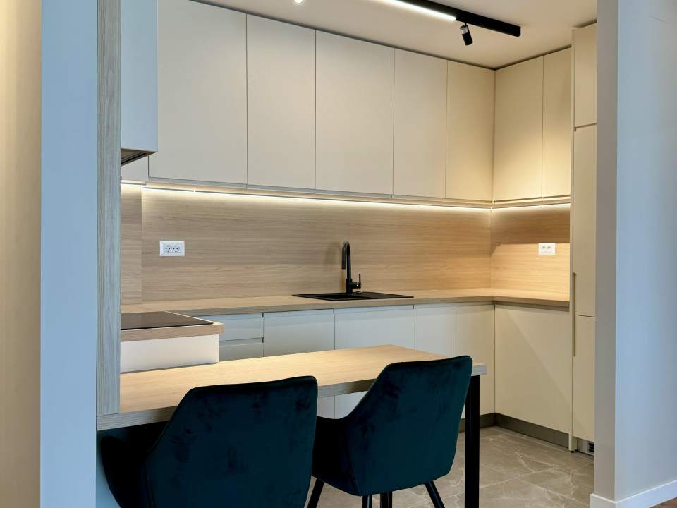 Apartament cu 2 camere de închiriat în One Cotroceni Park, Cotroceni, Sector 5 poza nr. 2