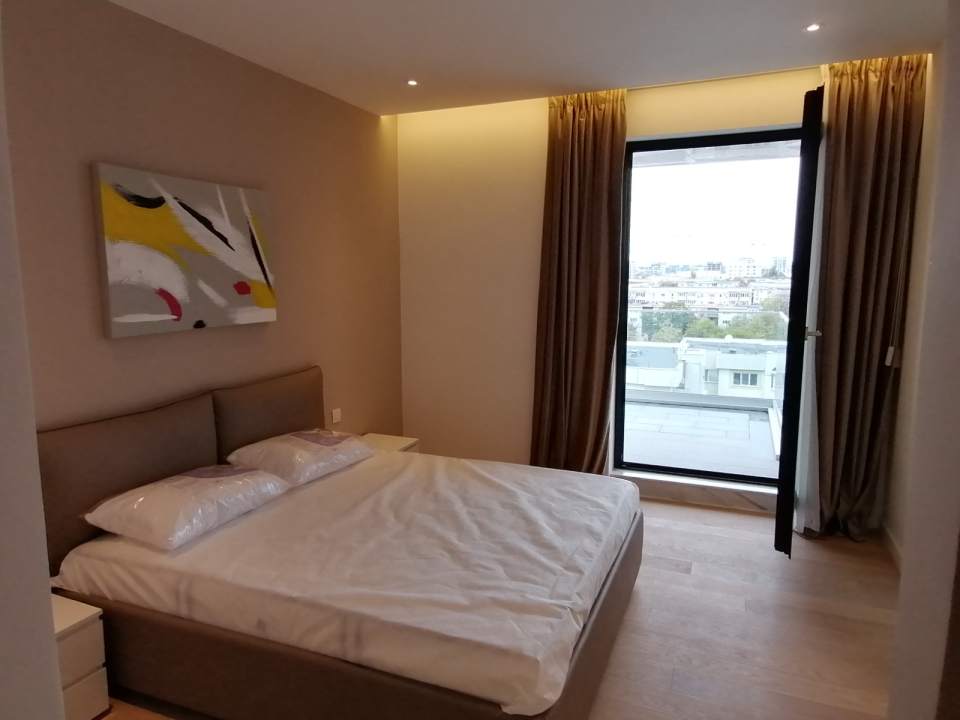 Apartament cu 3 camere de închiriat în One Herăstrău Plaza, Herăstrău, Sector 1 poza nr. 4