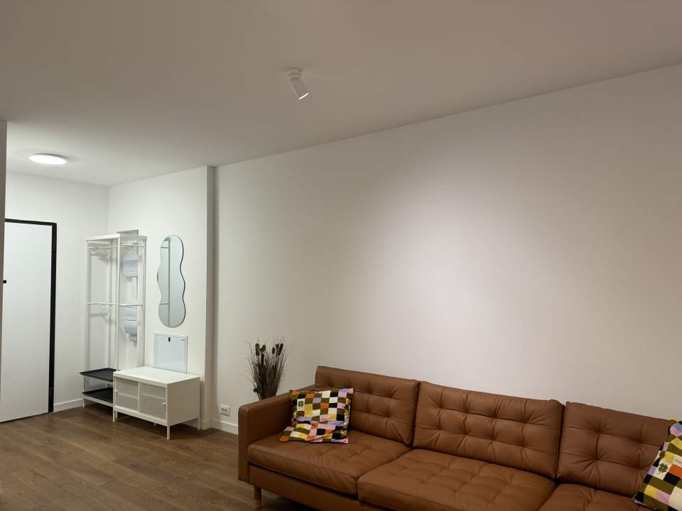 Apartament cu 2 camere de închiriat în One Cotroceni Park, Cotroceni, Sector 5 poza nr. 2