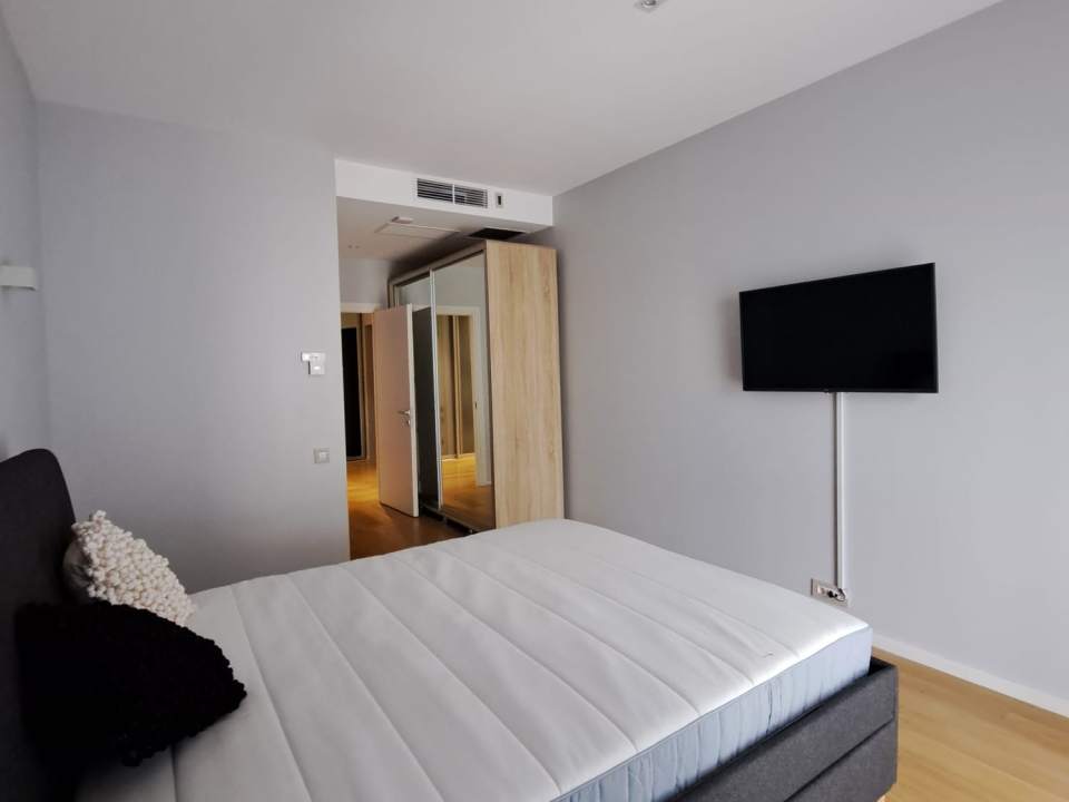 3 Bedroom Apartment For Rent In One Floreasca Lake, Floreasca, Sector 1 photo no. 4