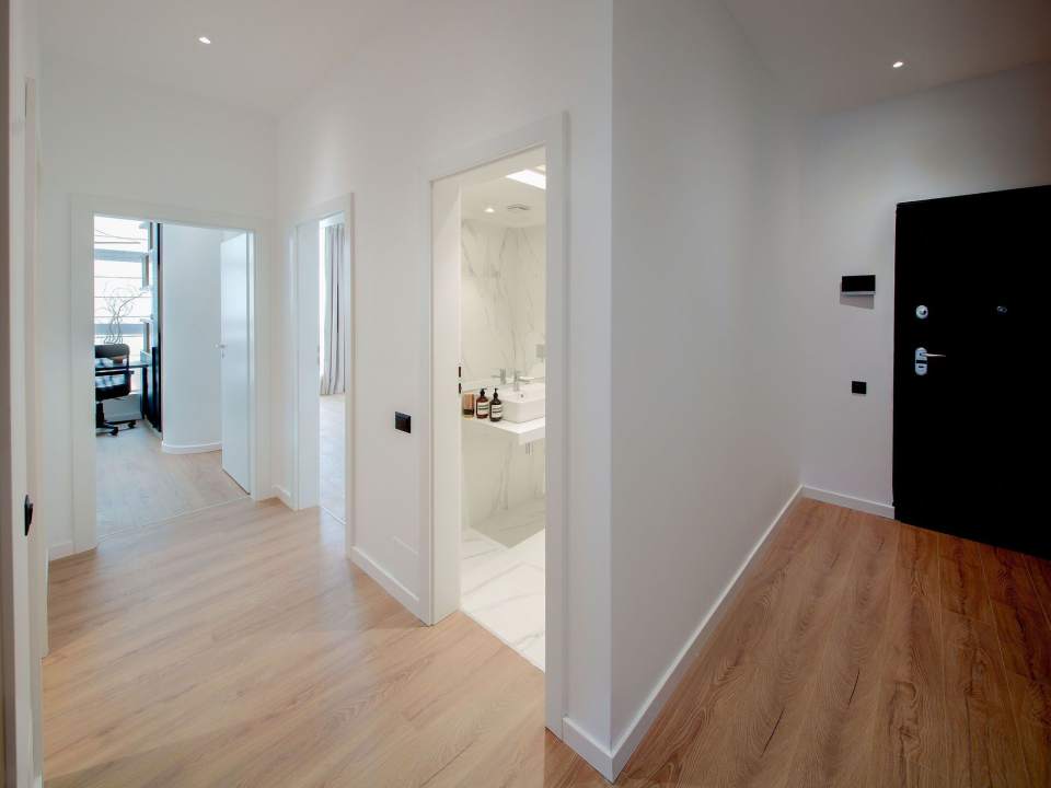 2 Bedroom Apartment For Sale In One North Lofts, Pipera, Voluntari photo no. 2