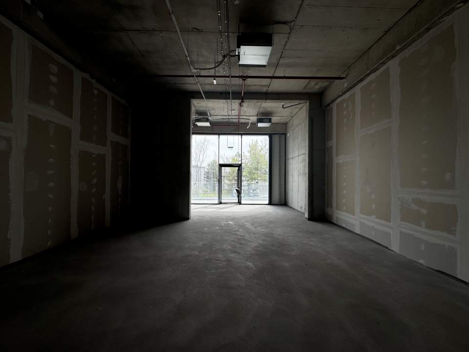 90.2 sqm Commercial Space For Sale In One Cotroceni Park, Cotroceni, Sector 5 photo no. 1