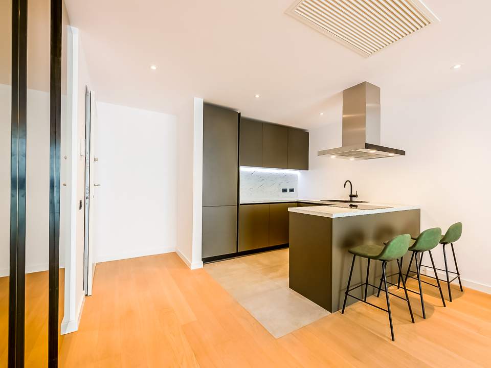 Apartament cu 2 camere de închiriat în One Herăstrău Towers, Herăstrău, Sector 1 poza nr. 3
