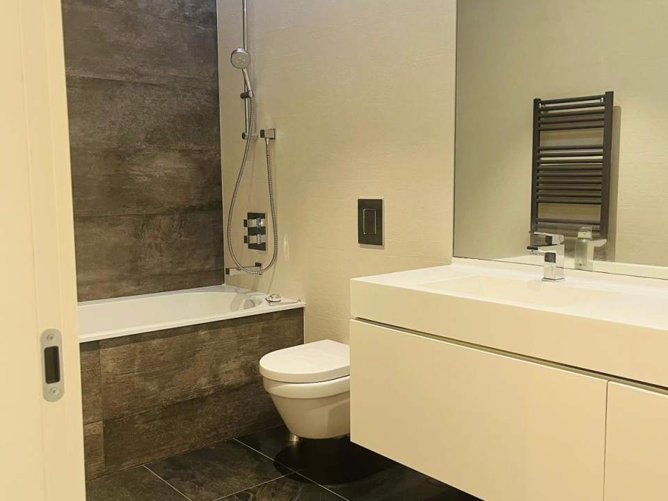 Apartament cu 4 camere de închiriat în One Herăstrău Park, Herăstrău, Sector 1 poza nr. 5