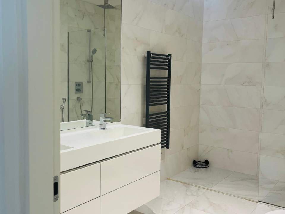 3 Bedroom Apartment For Rent In One Herăstrău Park, Herăstrău, Sector 1 photo no. 8