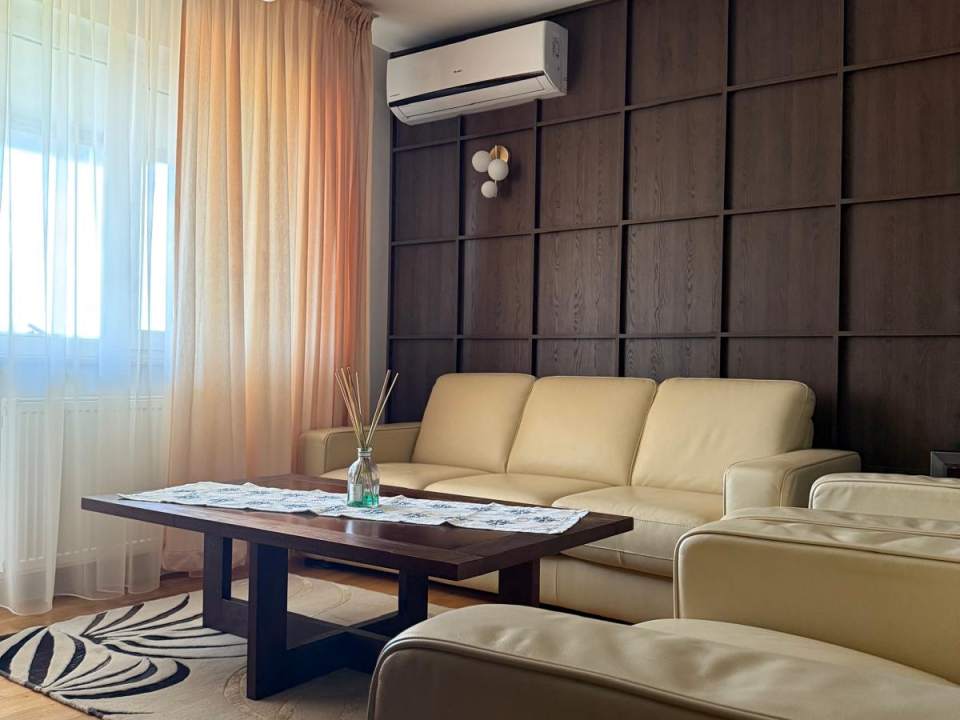 Apartament cu 3 camere de vânzare poza nr. 4