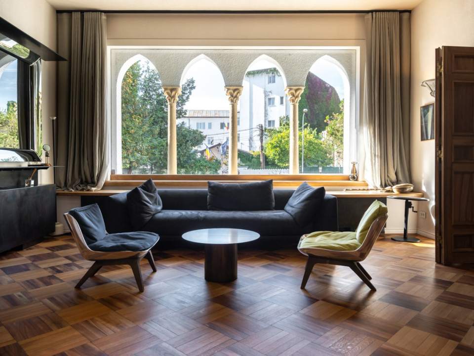 7-room villa for rent photo no. 1