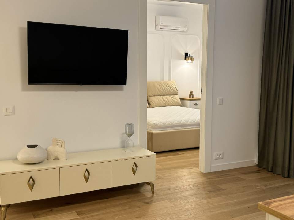 Apartament cu 2 camere de închiriat în One Cotroceni Park, Cotroceni, Sector 5 poza nr. 3