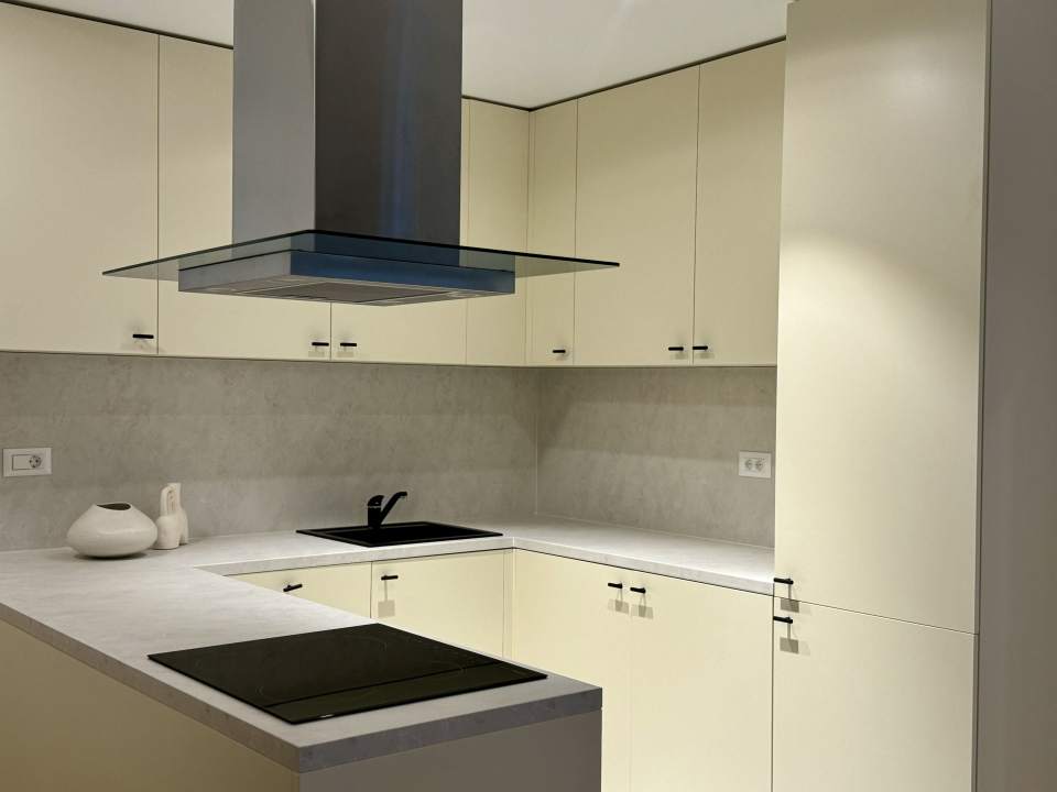 Apartament cu 2 camere de închiriat în One Cotroceni Park, Cotroceni, Sector 5 poza nr. 2