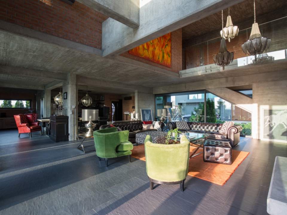 12-rooms villa for sale in Otopeni photo no. 15