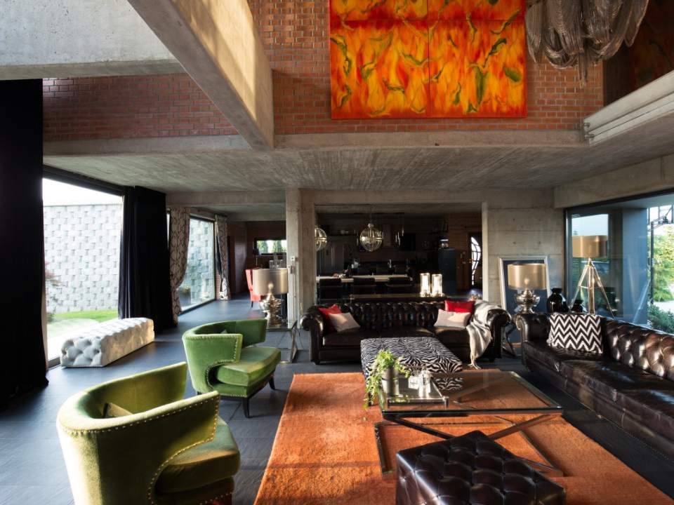 12-rooms villa for sale in Otopeni photo no. 16