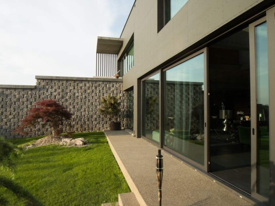 12-rooms villa for sale in Otopeni photo no. 24